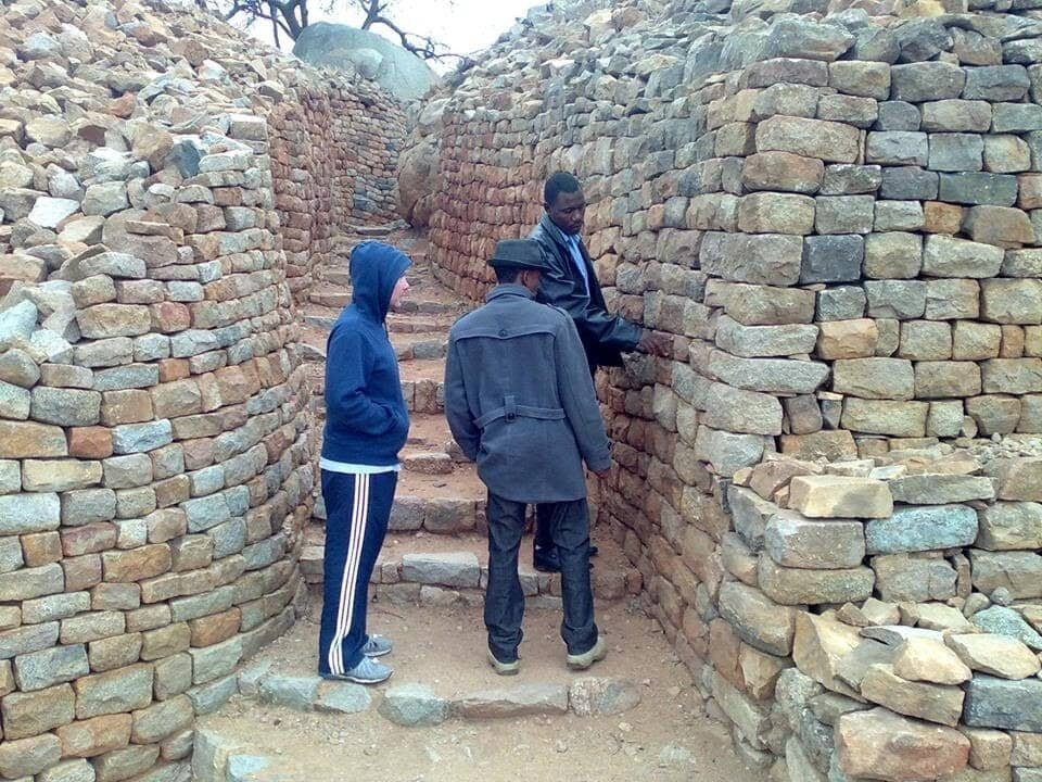 Khami Ruins World Heritage Site景点图片