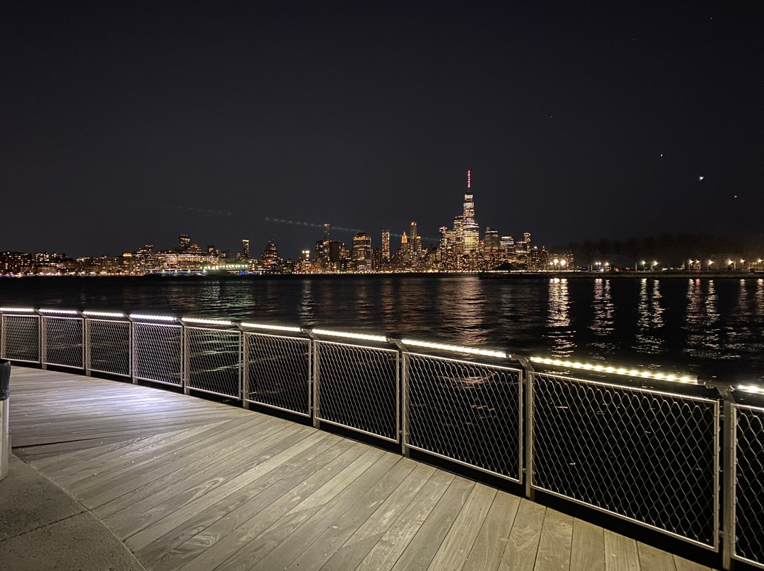 Pier A Park景点图片