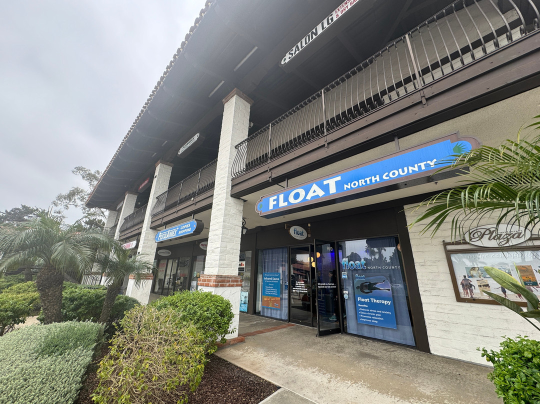 Float North County-索拉纳海滩必去景点