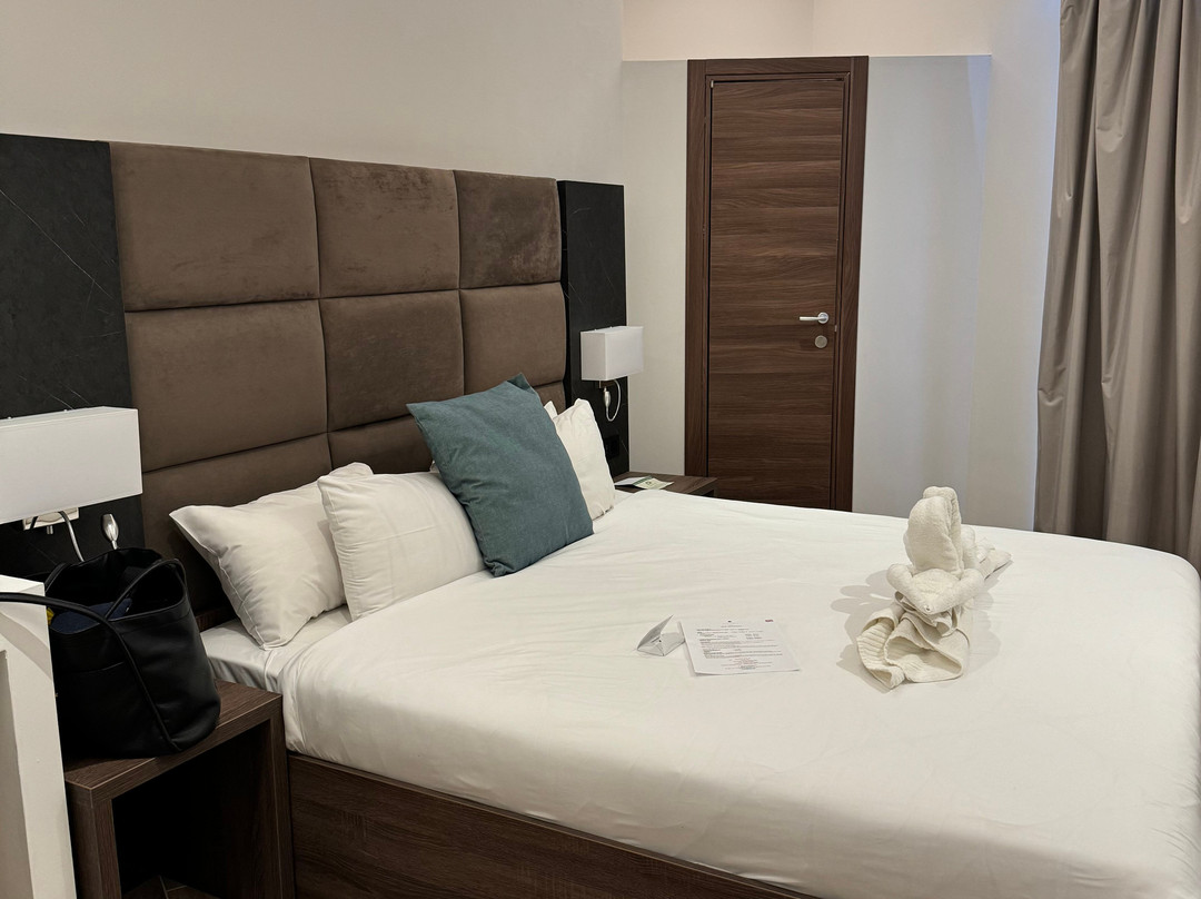 Pebbles Resort主图