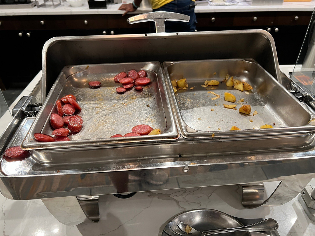 Homewood Suites by Hilton Warren Detroit主图