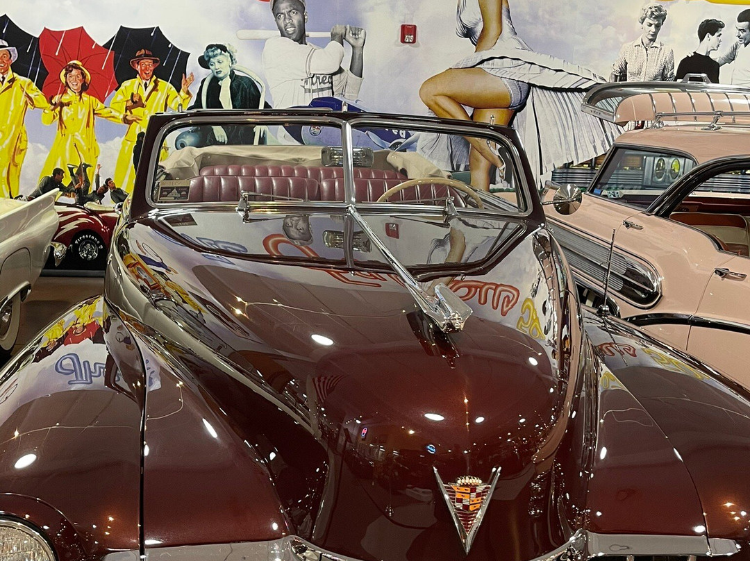 Dauer Museum Of Classic Cars-森赖斯必去景点