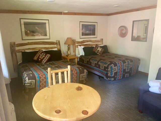 雅各伯湖酒店主图