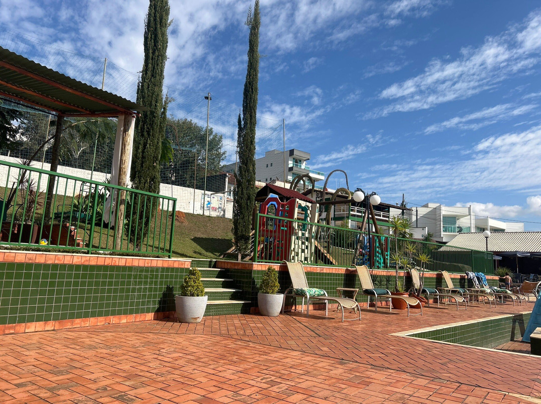 Summit Lago Hotel主图