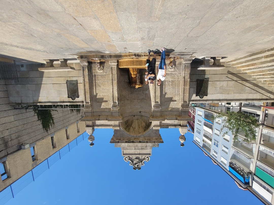 Piscina Termal De As Burgas景点图片