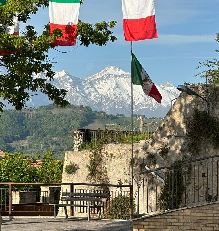 Torrione e Mura Difensive景点图片