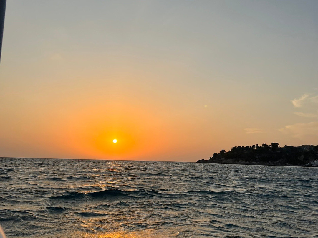 Boat Đulzulejha-乌尔齐尼必去景点