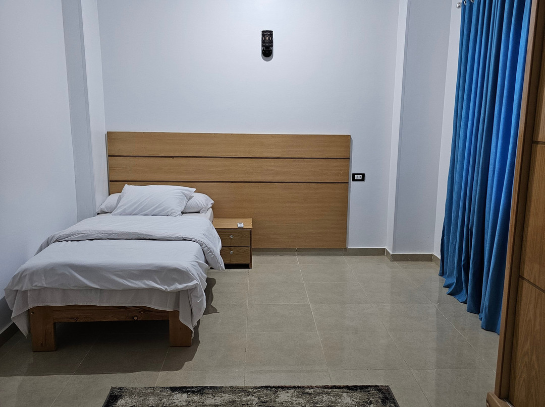 Royal Mountain Hotel主图