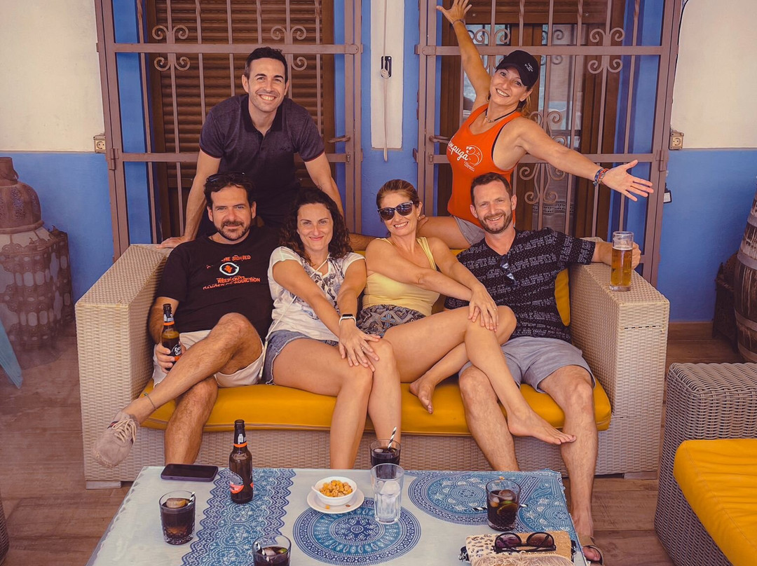 Hostal Avenjucar主图