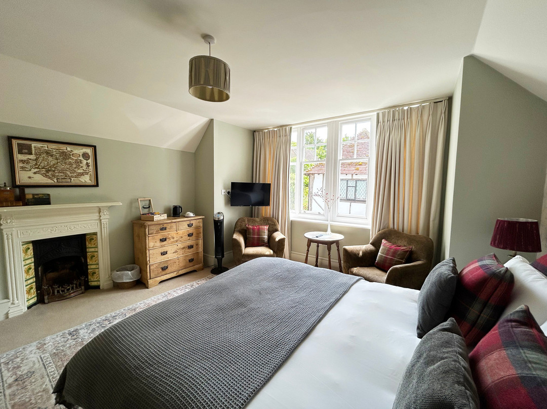 The Bear Inn, Hartfield主图