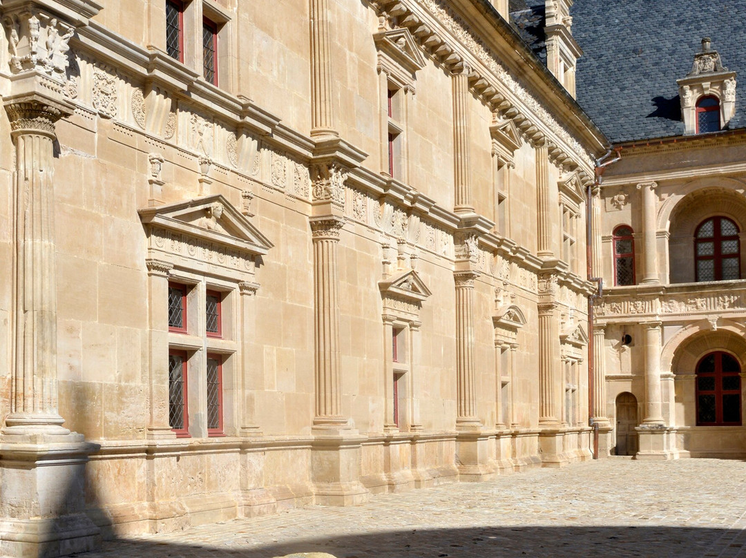 Chateau de Bournazel-Bournazel必去景点