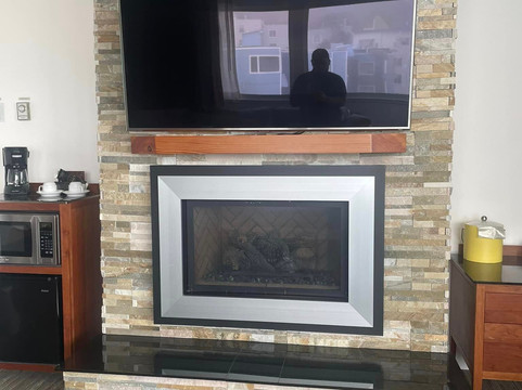 海豹岩旅馆主图