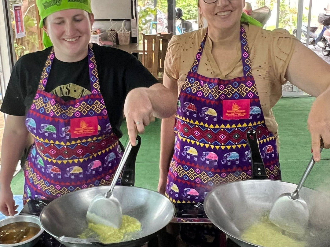 Wooddy Kitchen By Phuket Cooking Course-卡塔海滩必去景点