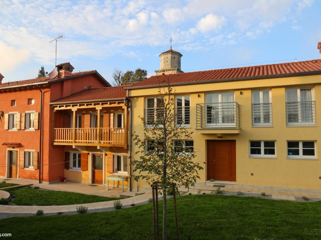 Casa Lenka主图