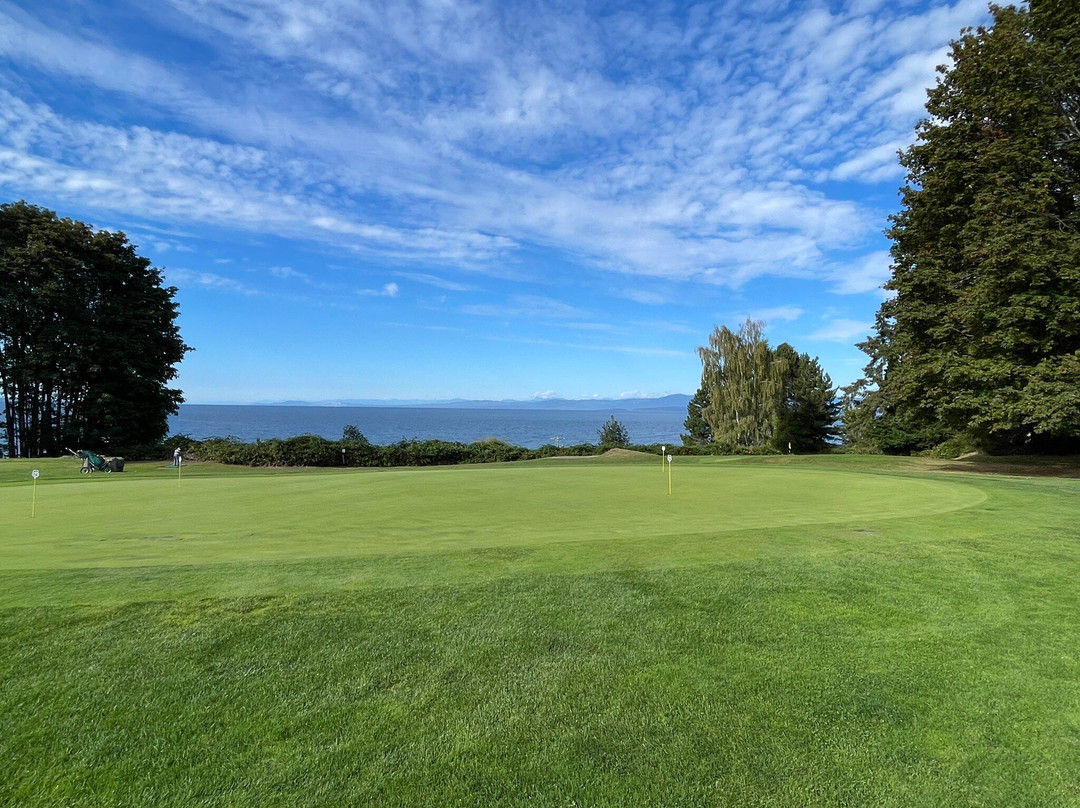 Qualicum Beach Memorial Golf Course景点图片