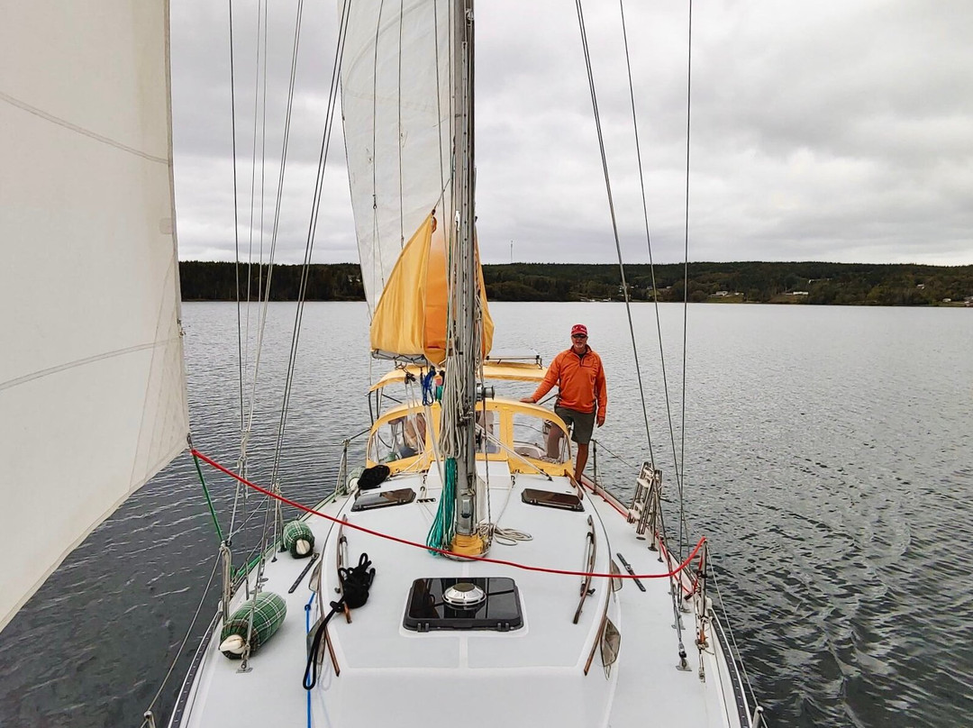 Cape Breton Sailing Charters-St. Peter's必去景点