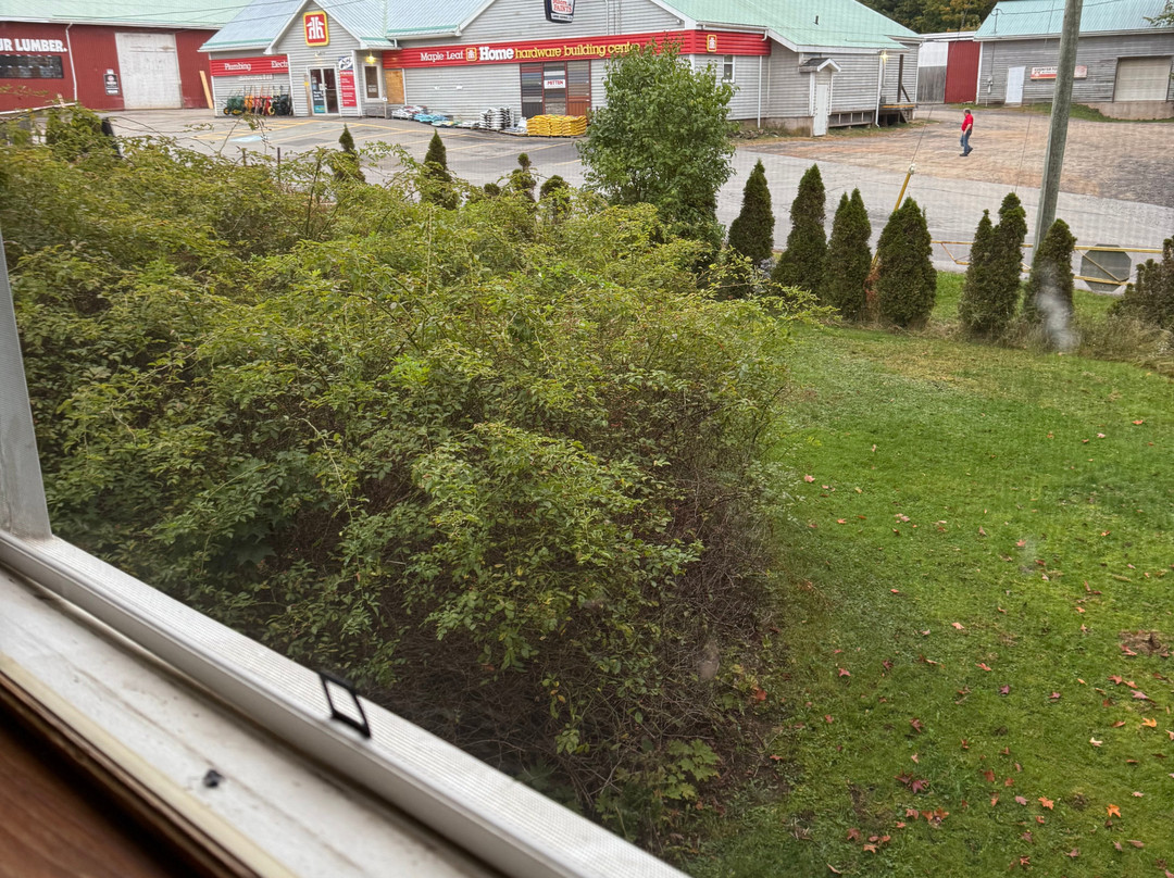 Farmhouse Inn Bed and Breakfast主图