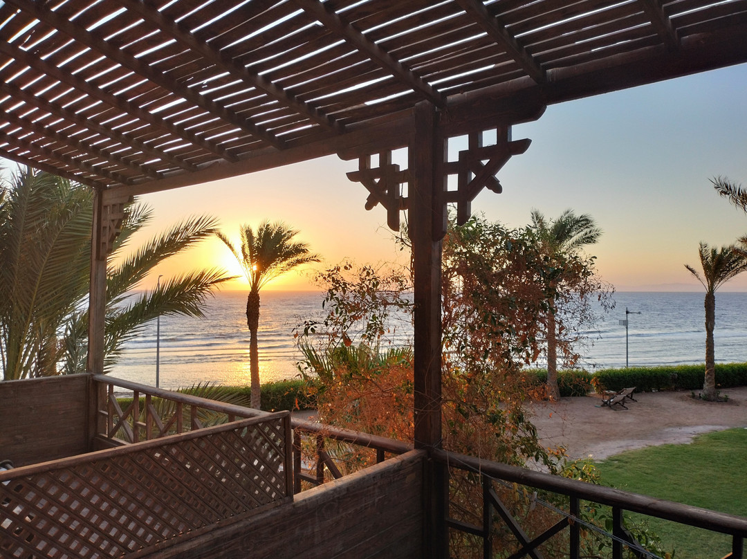 达哈卜天堂酒店主图