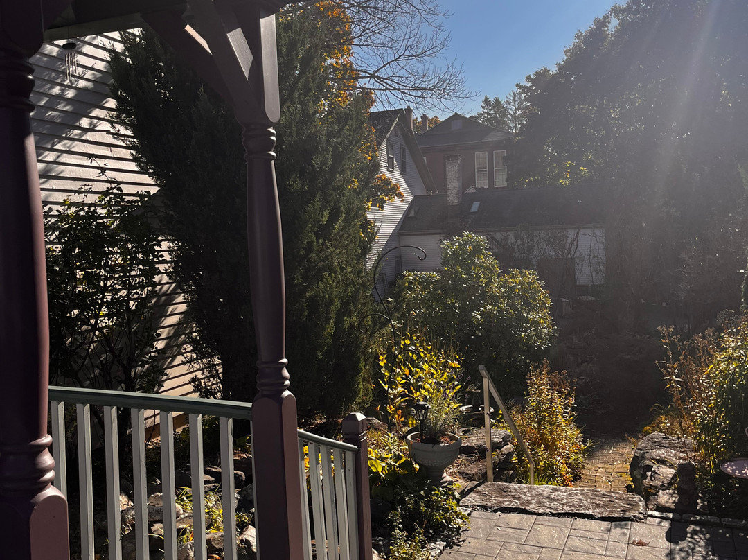 The Jenkins Inn & Restaurant主图