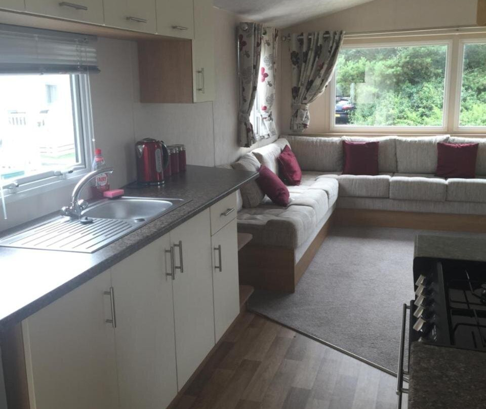 Seabreeze & Lymington Holiday Homes