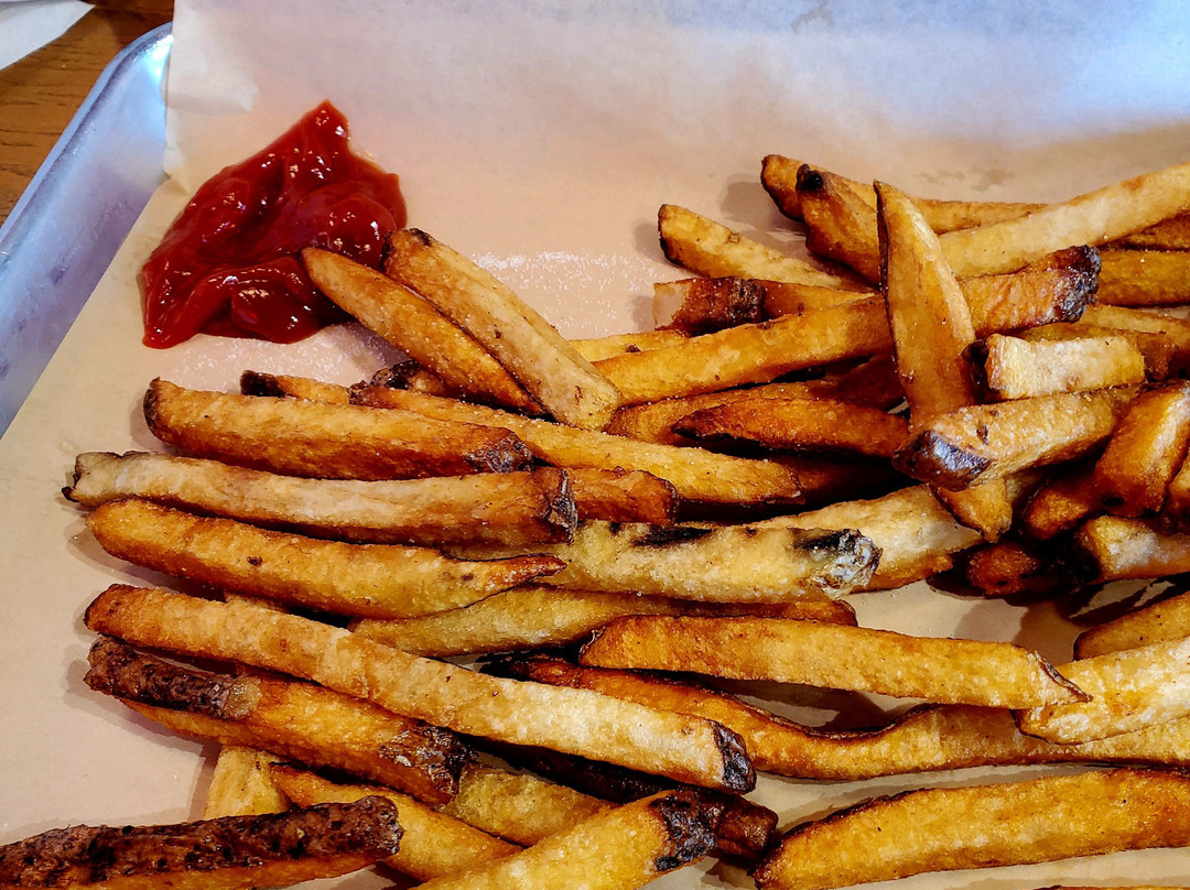 MOOYAH Burgers, Fries & Shakes