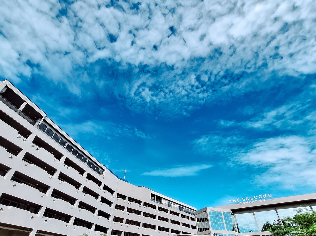 The Balcone Hotel & Resort Bukittinggi主图