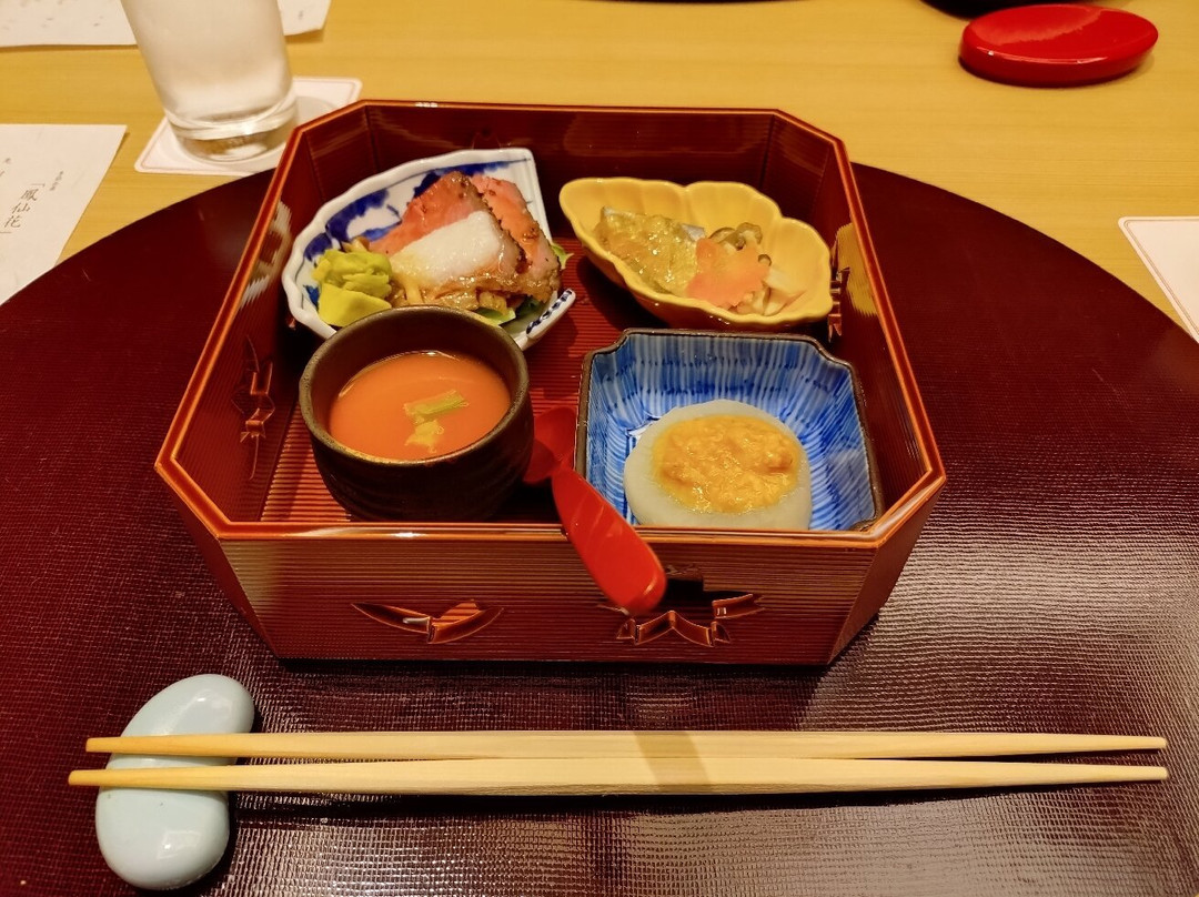 Takarazuka Hotel主图