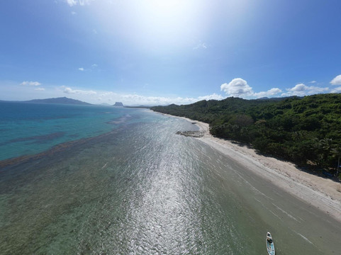 Mobula Divers Sibaltan Diving Center-爱妮岛必去景点