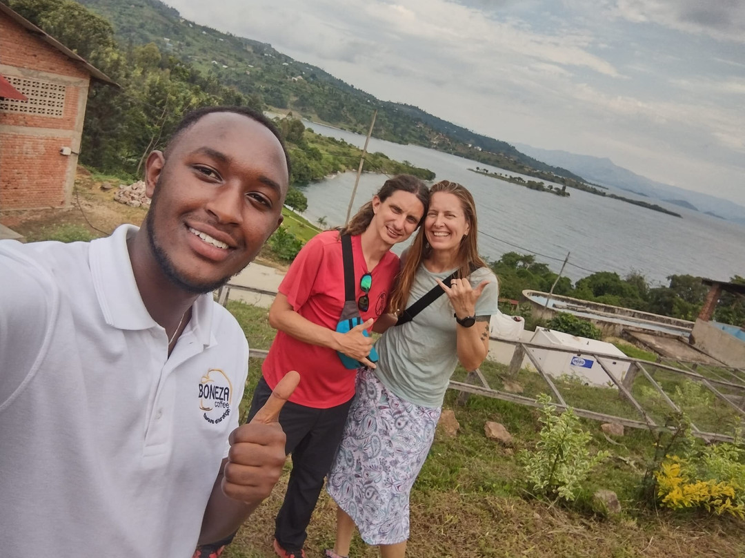 Go Gisenyi Tours-吉塞尼必去景点