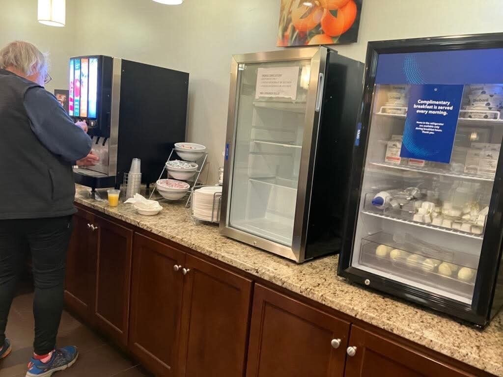 Comfort Suites Bridgeport - Clarksburg主图