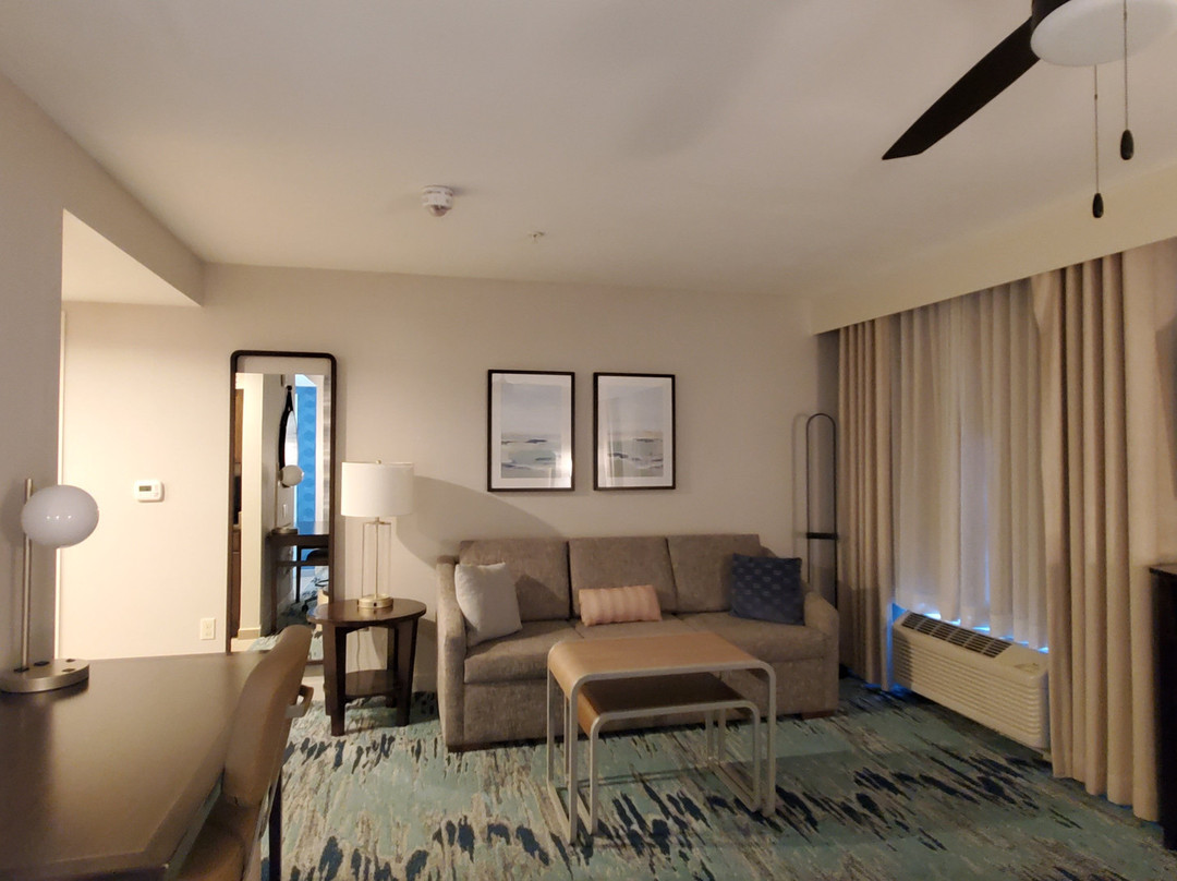 Homewood Suites by Hilton Newport Middletown, RI主图