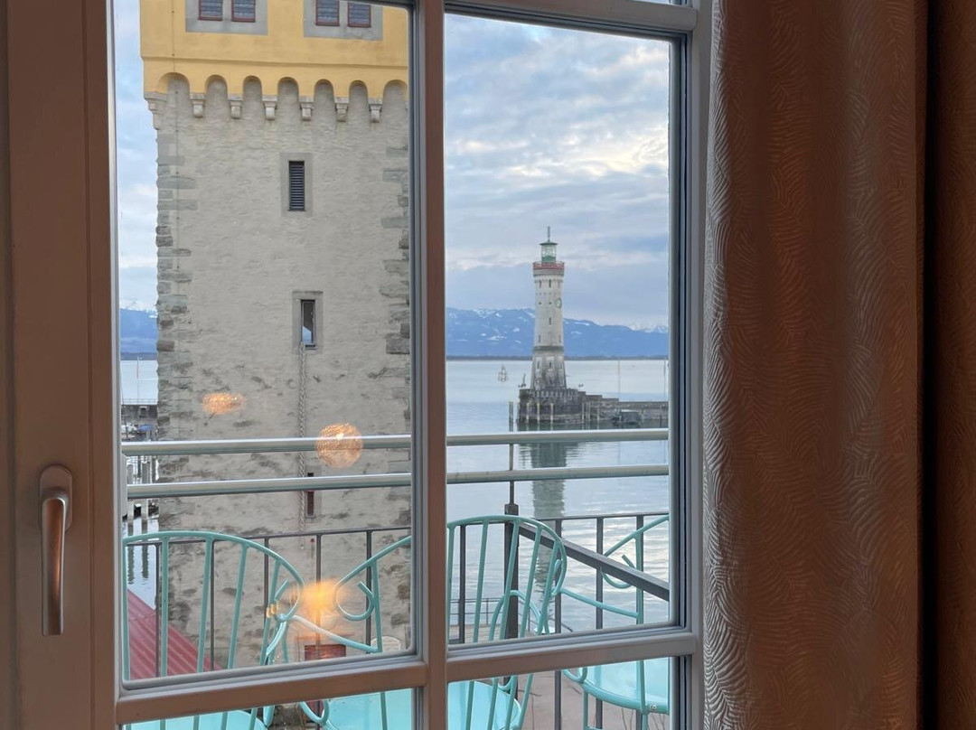 YachtHotel Helvetia主图