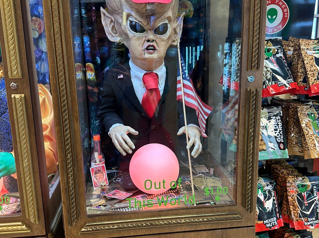 Alien Fresh Jerky-Baker必去景点