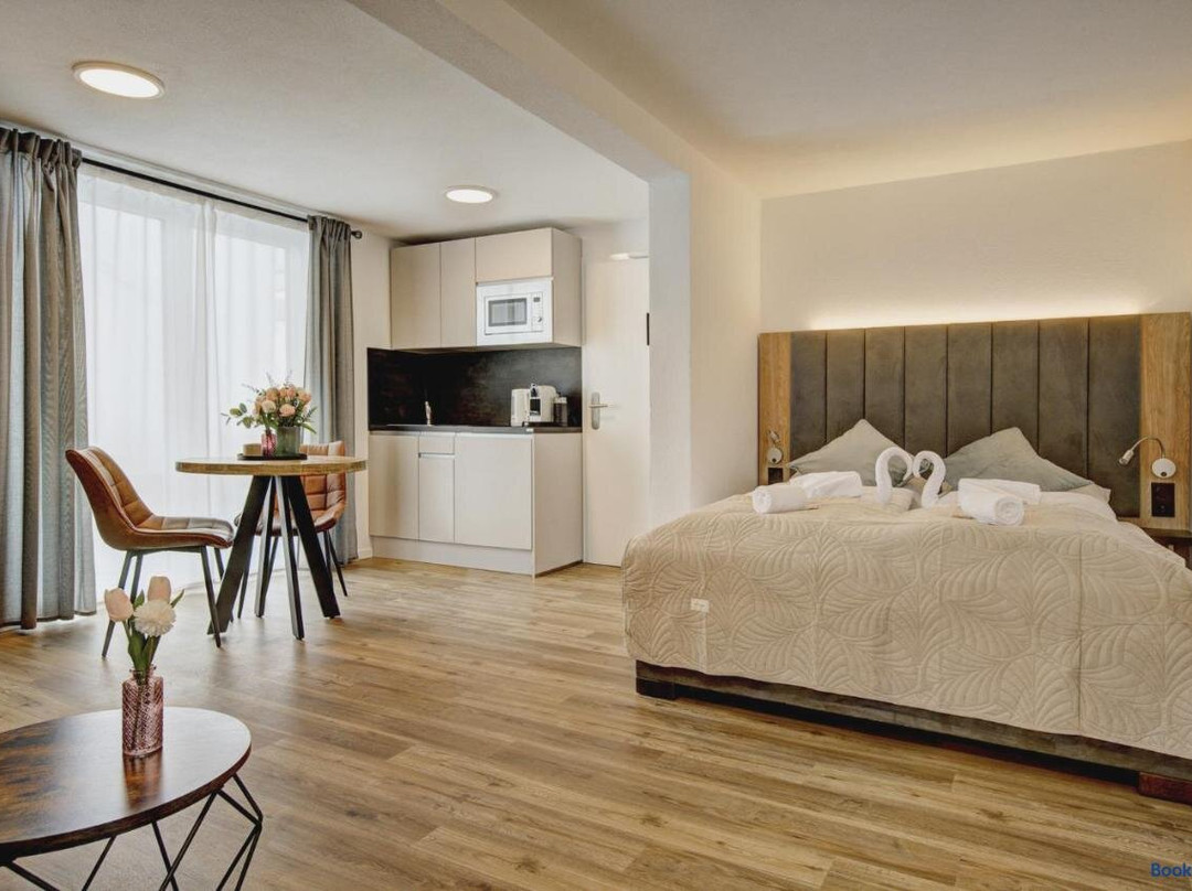 MK Apartments