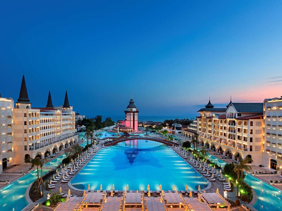 Titanic Mardan Palace主图