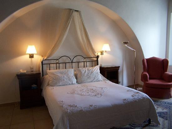 伊科诺姆公寓酒店主图