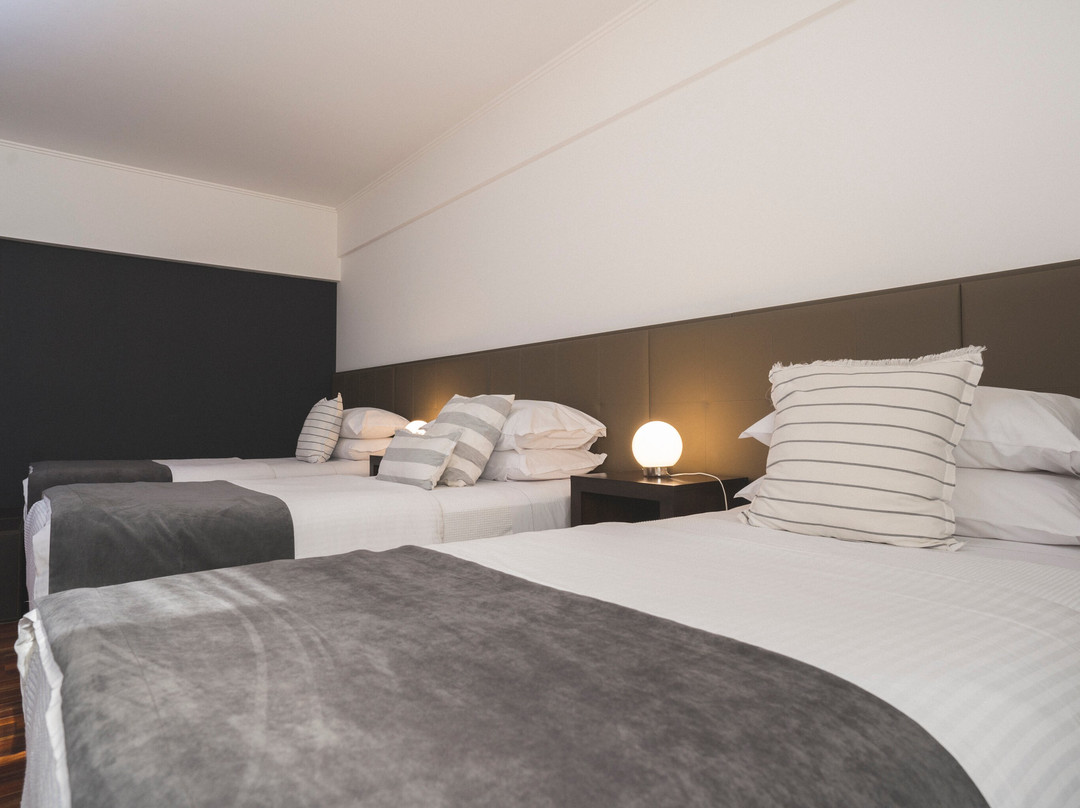 托洛萨酒店主图