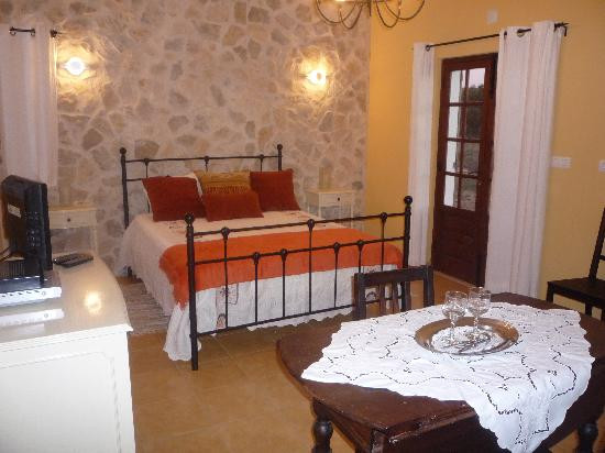 Monte dos Carotos主图