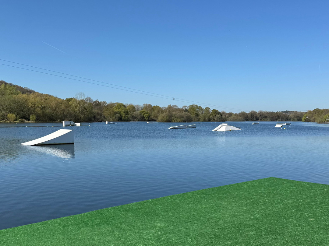 Thorpe Lakes景点图片