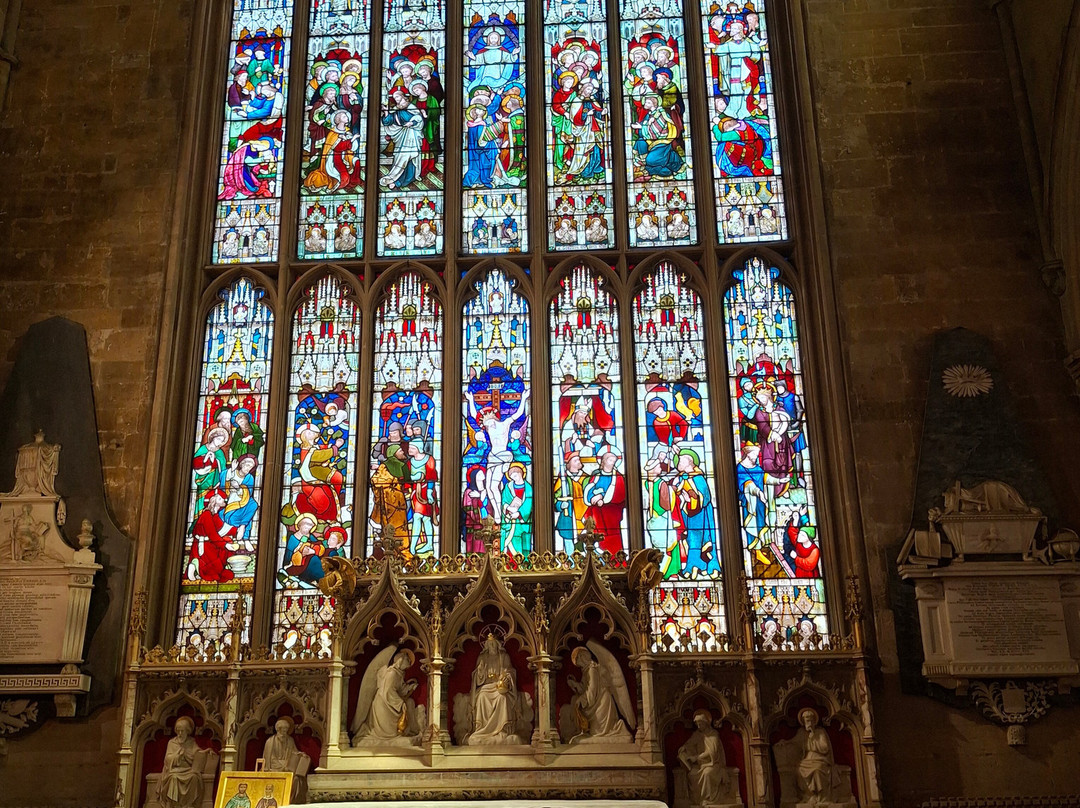 St James Church-Louth必去景点