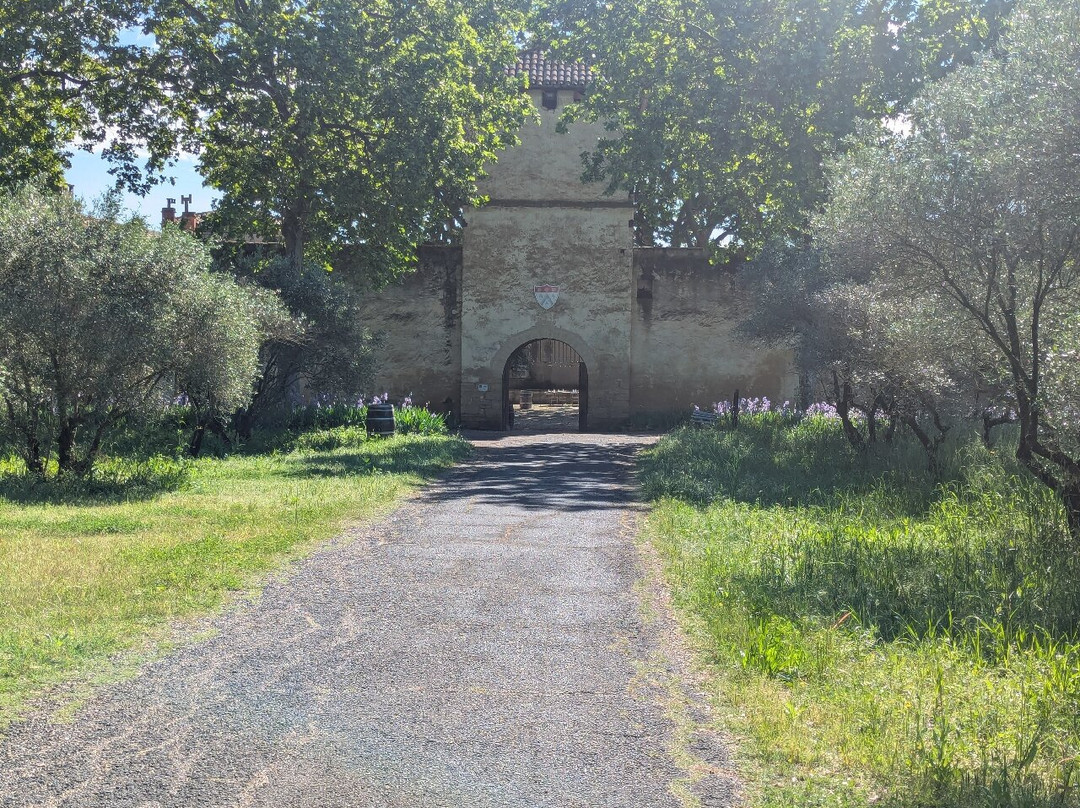 Seigneurie de Peyrat-佩兹纳斯必去景点