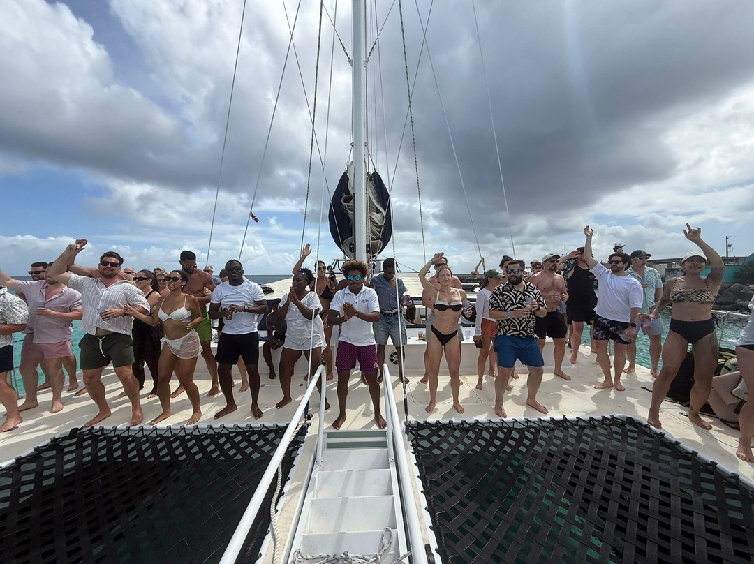 Cool Runnings Catamaran Cruises景点图片