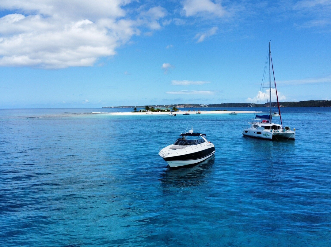 Seven Marine Charters-Cupecoy Bay必去景点