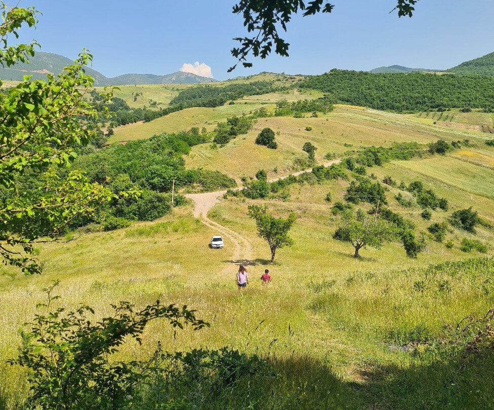 Royal Tombs of Selca-Selce e Poshteme必去景点