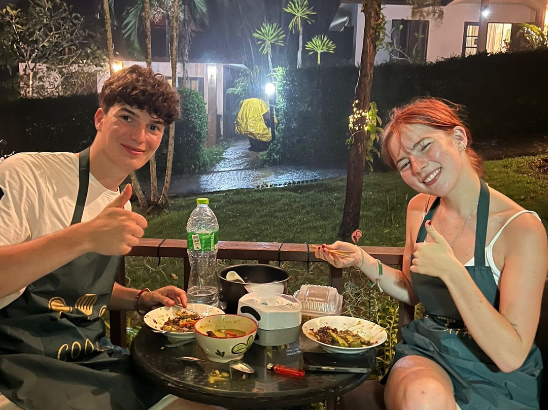 Thai Cooking School by Liya-Sai Thai必去景点