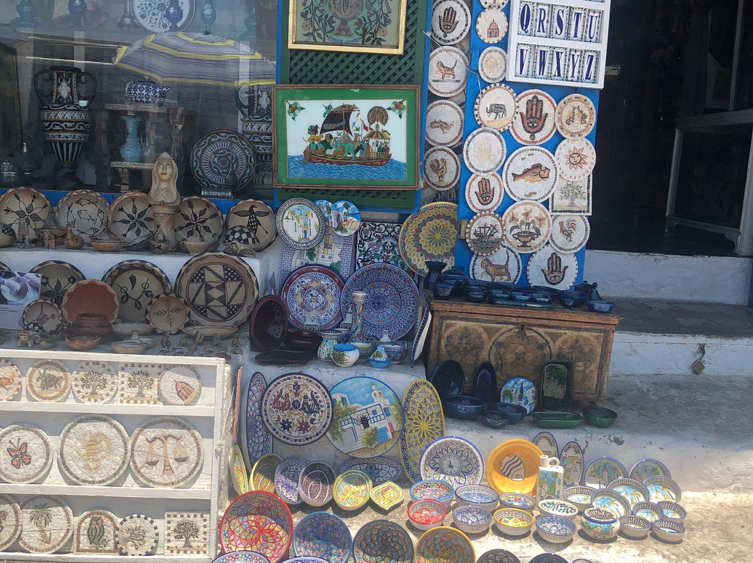 D'Art Lella Salha & Des métiers-蓝白小镇必去景点
