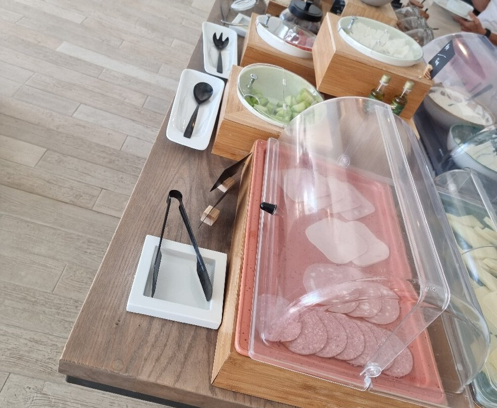 Sirene Blue Luxury Beach Resort主图