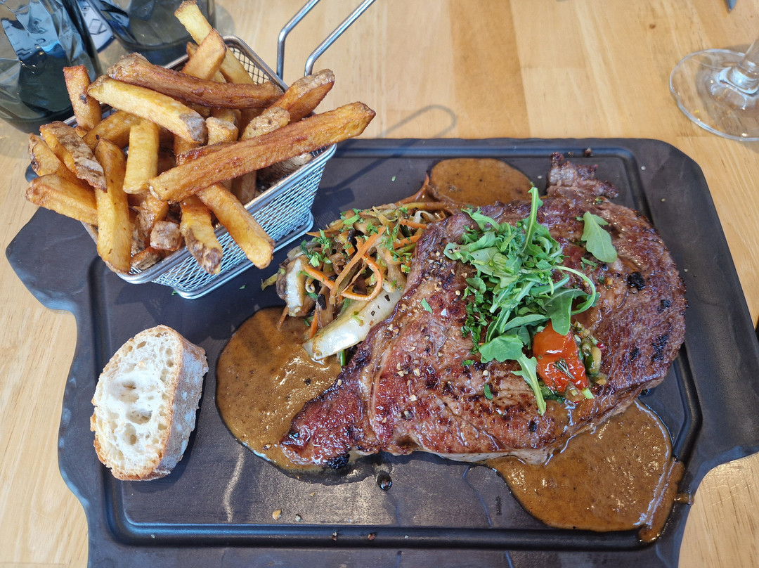 Logis Hôtel Cris Hotel主图