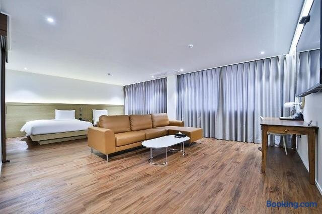 最佳西方龟尾酒店