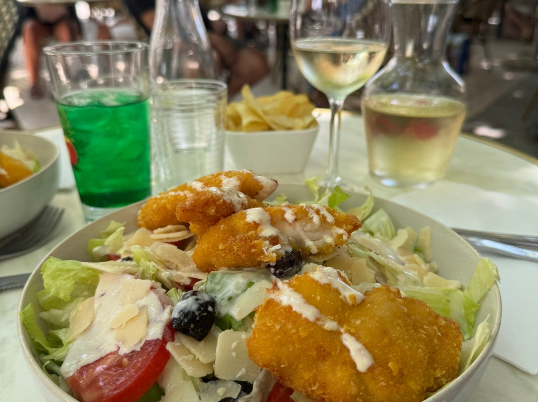 Restaurant Le Petit Cafe